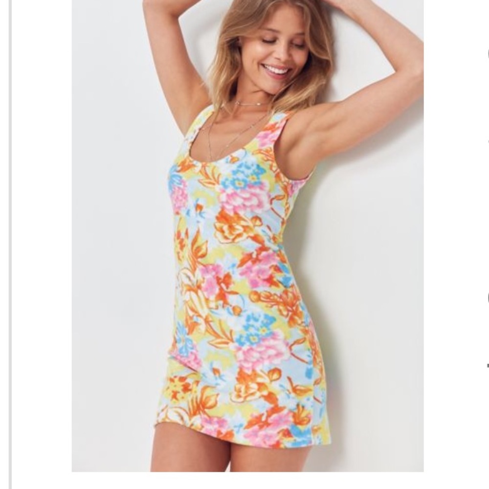 CUTE FLORAL DRESS NWOT 🌸💐🌷🌺